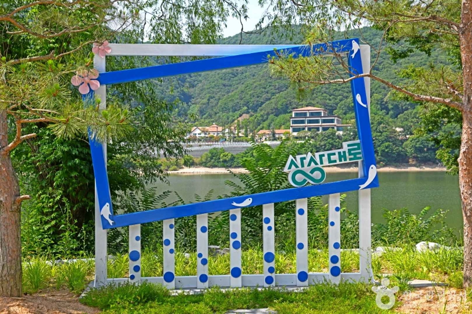 삼형제 저수지 여행 추천 - 로드트립
