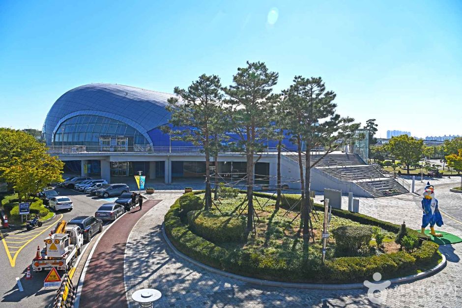 계양경기장 계양체육관 여행 추천 - 로드트립
