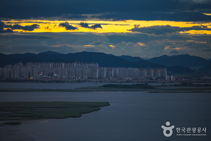 아미산 전망대 여행 추천 - 로드트립