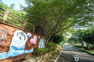 장승포항 여행 추천 - 메고지고