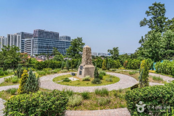 오산 죽미령 평화공원 여행 추천 - 메고지고