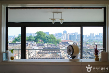 서울도심등산관광센터(북악산) 여행 추천 - 메고지고