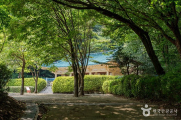 오산 죽미령 평화공원 여행 추천 - 메고지고