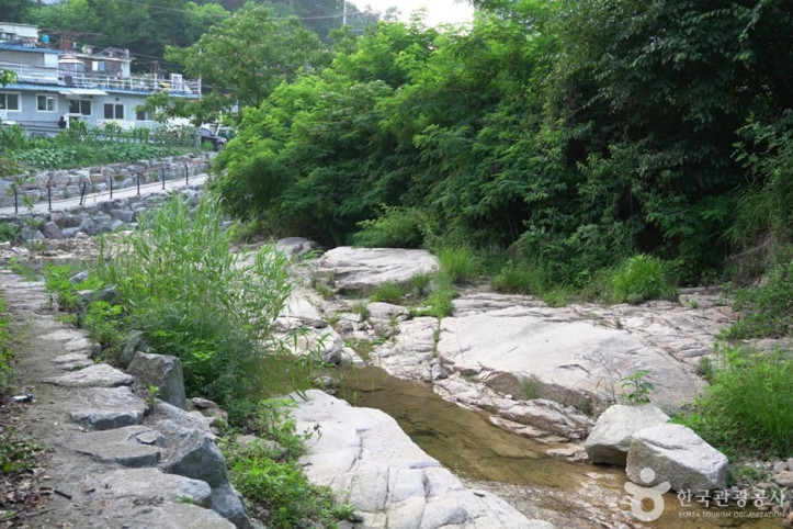 안골계곡 여행 추천 - 메고지고