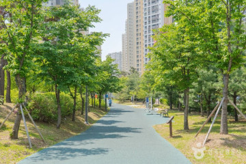 고렴공원 여행 추천 - 메고지고