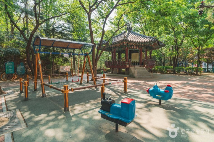 학동근린공원 여행 추천 - 메고지고