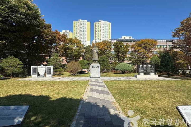 우남 이승만박사 동상 여행 추천 - 메고지고