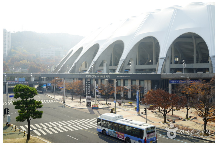 부산 아시아드주경기장